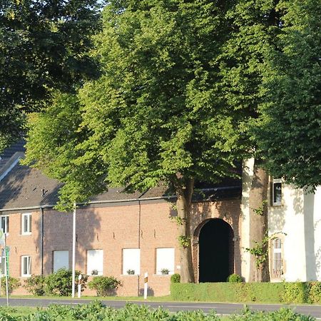 Gaestezimmer Bergerhof - Ankommen Und Wohlfuehlen Neuss Eksteriør bilde